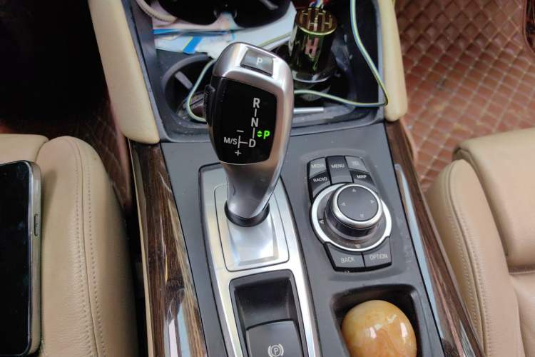 Used BMW X6 2013 xDrive35i Gear Lever