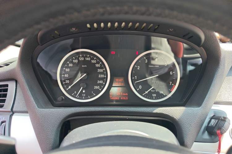 Used BMW X6  Instrument Cluster