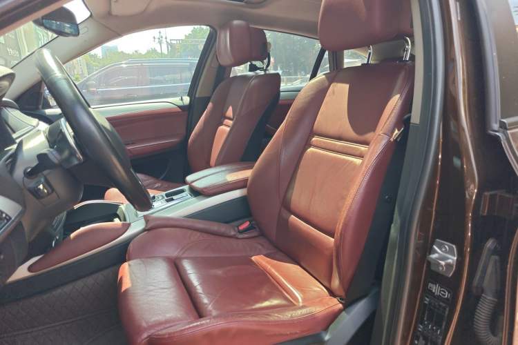Used BMW X6  Left Front Seat
