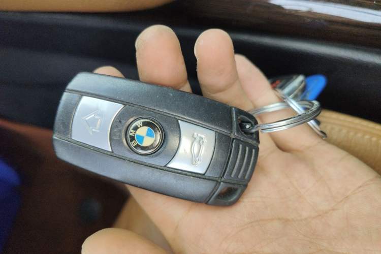 Used BMW X6 2013 xDrive35i Vehicle Key