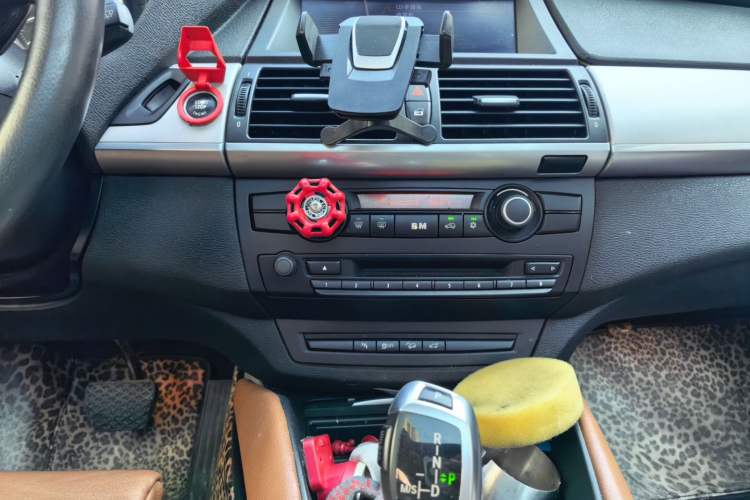 Used BMW X6 2013 xDrive35i Audio And AC Panel