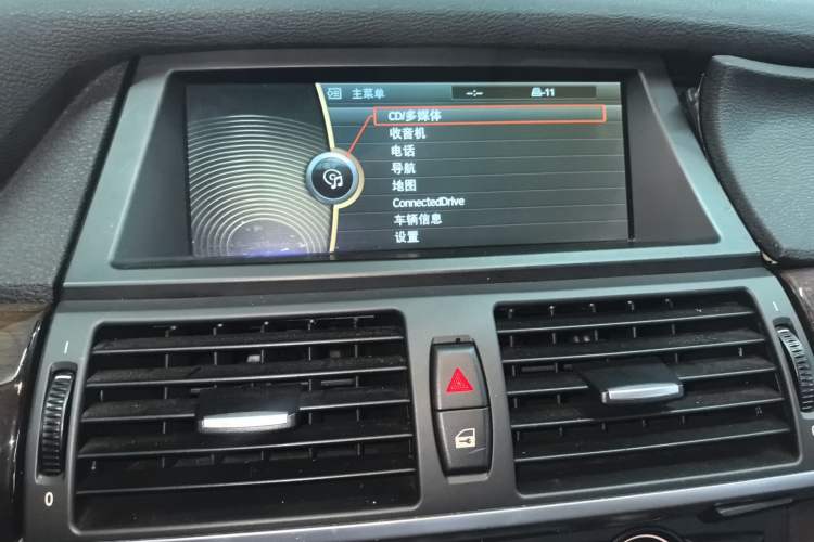 Used BMW X6 2013 xDrive35i Audio And AC Panel