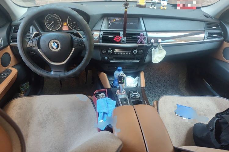 Used BMW X6 2013 xDrive35i Center Console