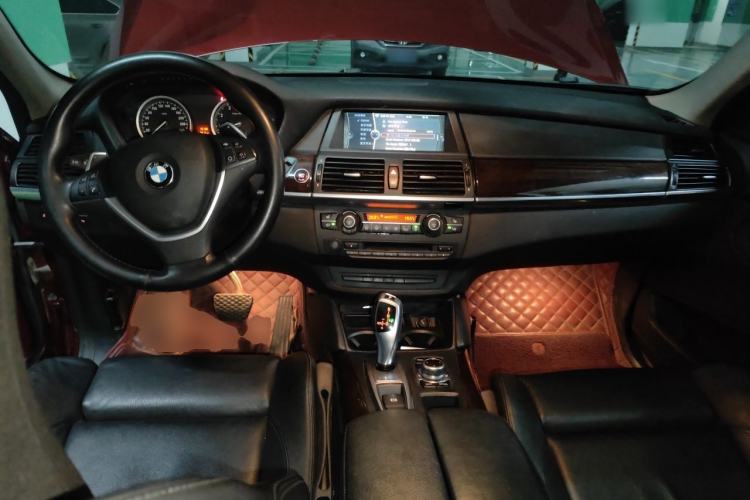 Used BMW X6 2013 xDrive35i Center Console