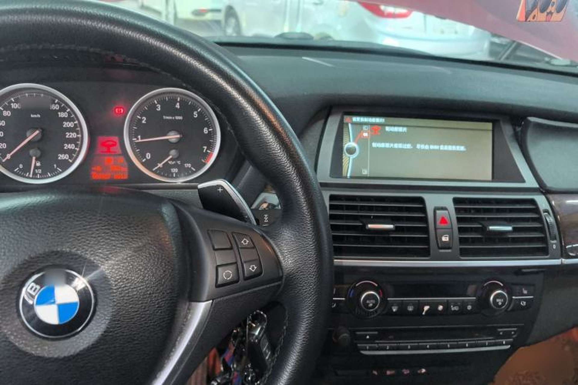Used BMW X6 2013 xDrive35i Center Console