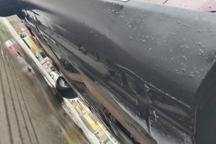 Used BMW X6  Chassis Front Right