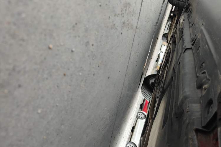 Used BMW X6 2013 xDrive35i Chassis Rear Left