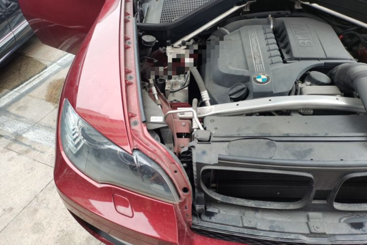 Used BMW X6 2013 xDrive35i Engine Bay Right