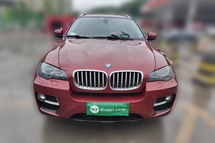 Used BMW X6  Front