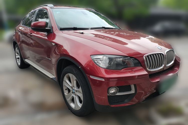 Used BMW X6 2013 xDrive35i Front Right 45 Deg