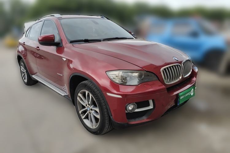 Used BMW X6 2013 xDrive35i Front Right 45 Deg