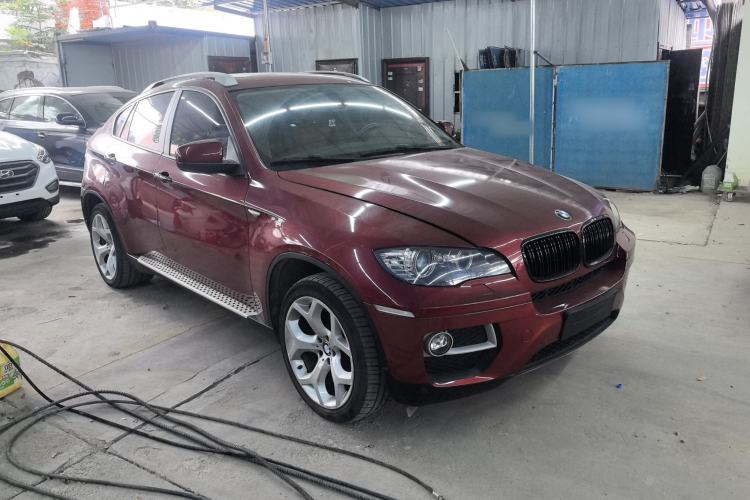 Used BMW X6 2013 xDrive35i Front Right 45 Deg