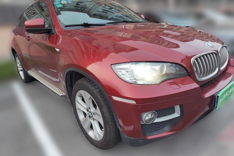 Used BMW X6 2013 xDrive35i Front Right 45 Deg