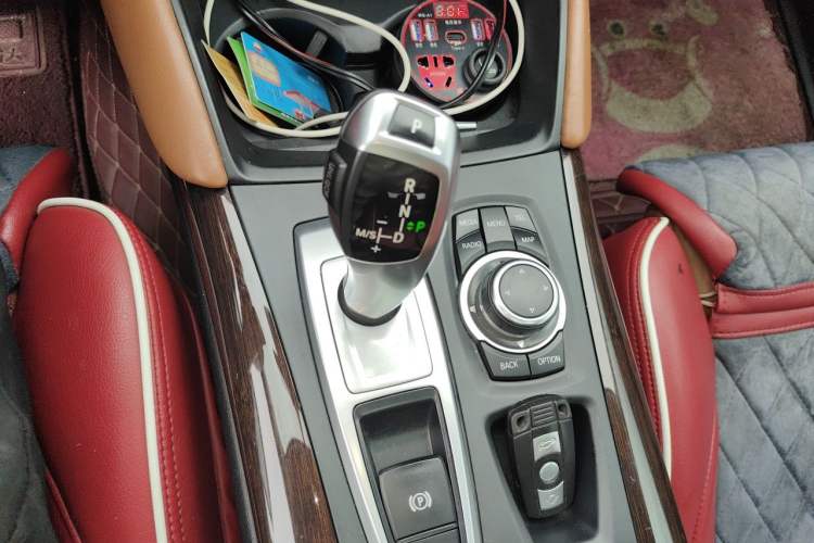 Used BMW X6  Gear Lever