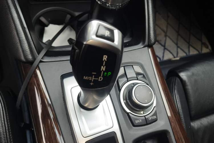 Used BMW X6 2013 xDrive35i Gear Lever