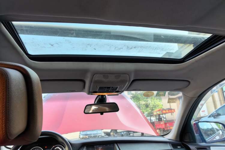 Used BMW X6 2013 xDrive35i Headliner