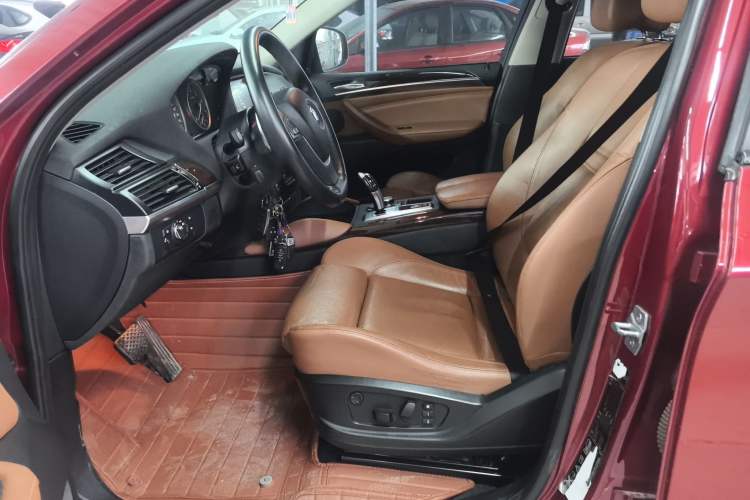 Used BMW X6 2013 xDrive35i Left Front Seat