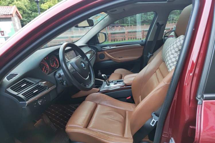 Used BMW X6 2013 xDrive35i Left Front Seat
