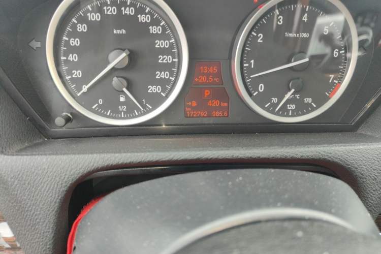 Used BMW X6  Odometer Close Up