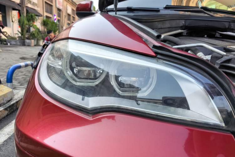 Used BMW X6 2013 xDrive35i Right Front Headlight