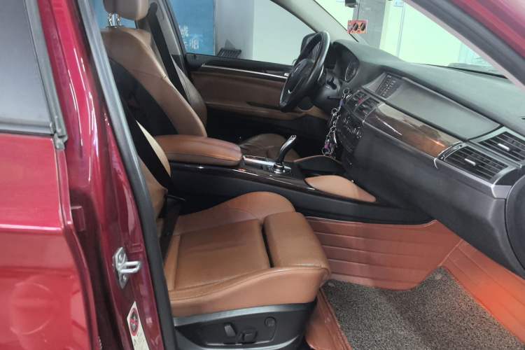 Used BMW X6 2013 xDrive35i Right Front Seat