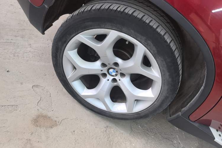 Used BMW X6 2013 xDrive35i Right Rear Wheel Hub