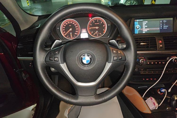 Used BMW X6  Steering Wheel