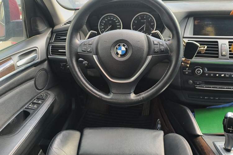 Used BMW X6 2013 xDrive35i Steering Wheel