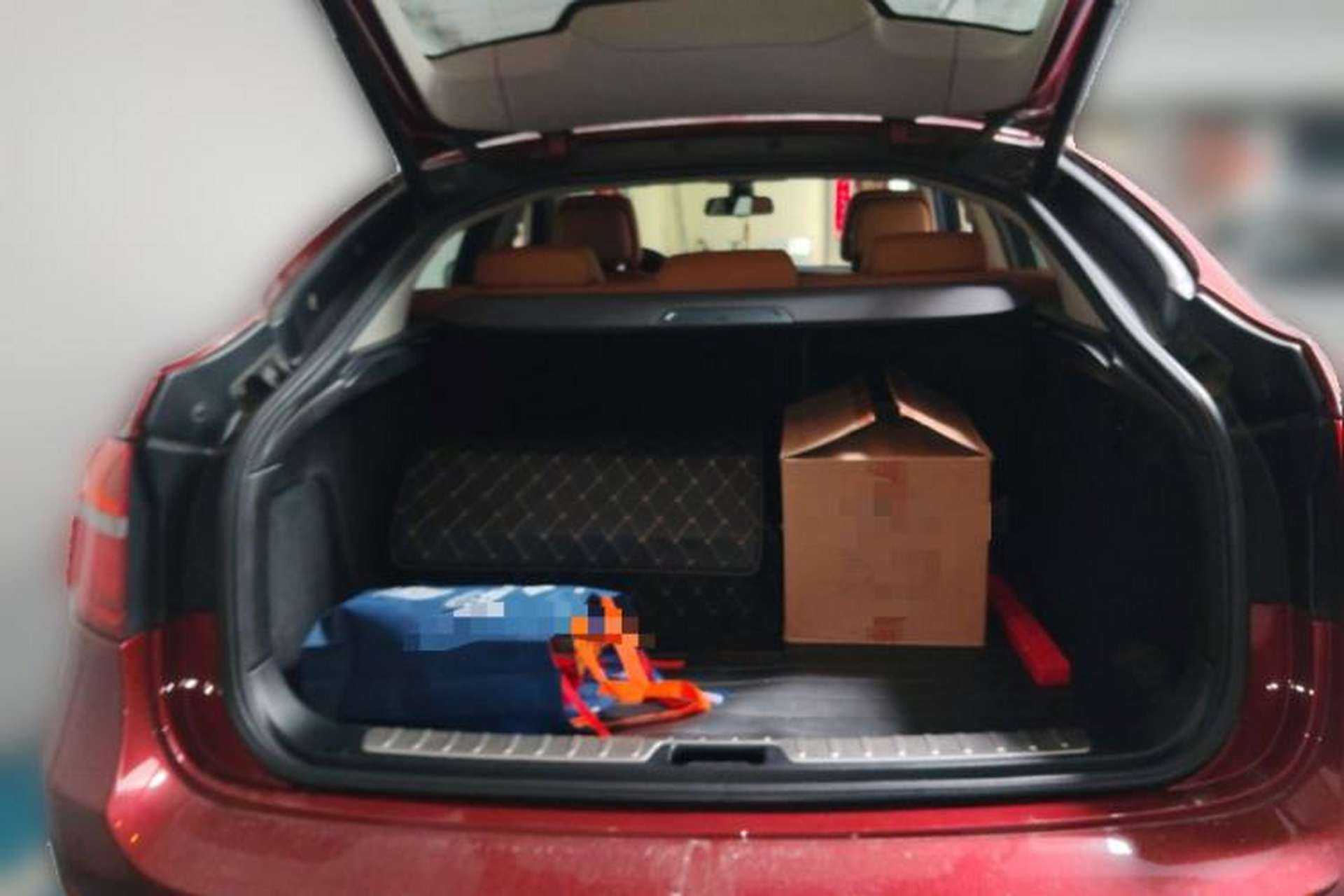 Used BMW X6 2013 xDrive35i Trunk
