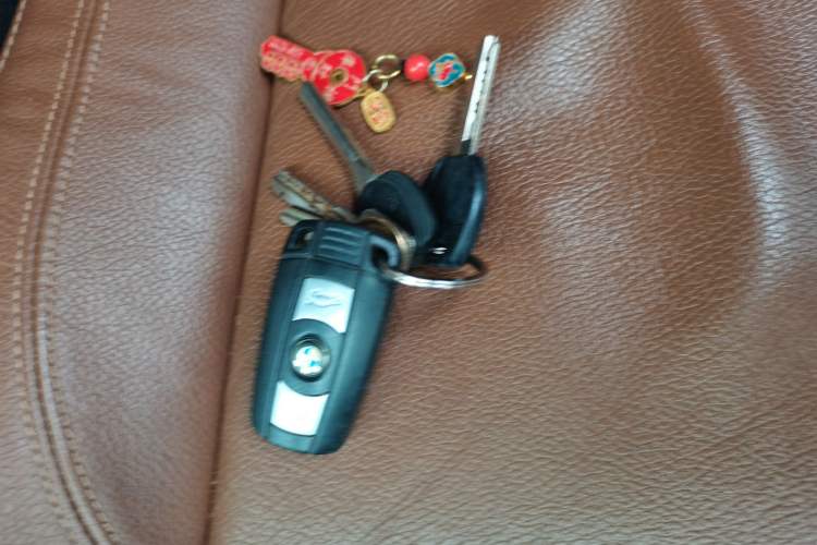Used BMW X6 2013 xDrive35i Vehicle Key