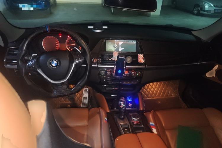 Used BMW X6 2013 xDrive35i Center Console
