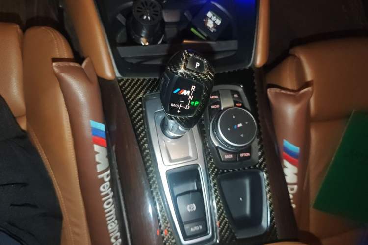 Used BMW X6 2013 xDrive35i Gear Lever