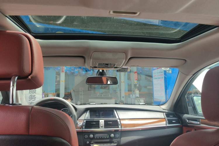 Used BMW X6 2013 xDrive35i Headliner