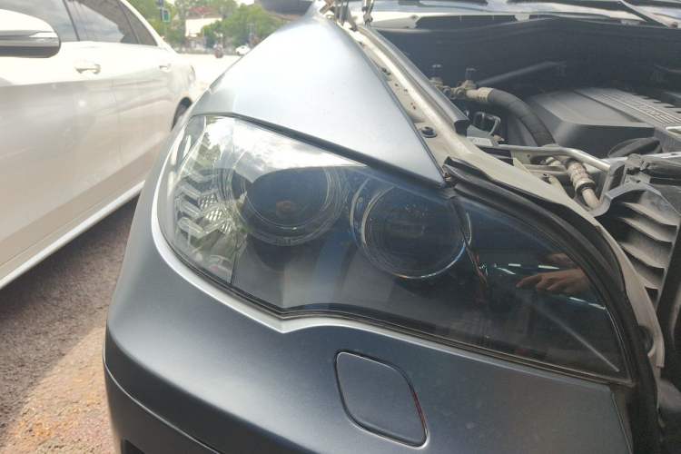 Used BMW X6 2013 xDrive35i Right Front Headlight