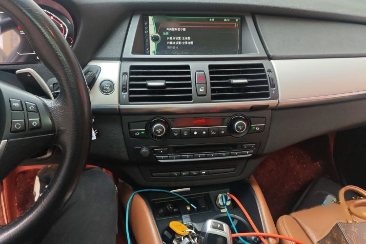 Used BMW X6 2013 xDrive35i Audio And AC Panel