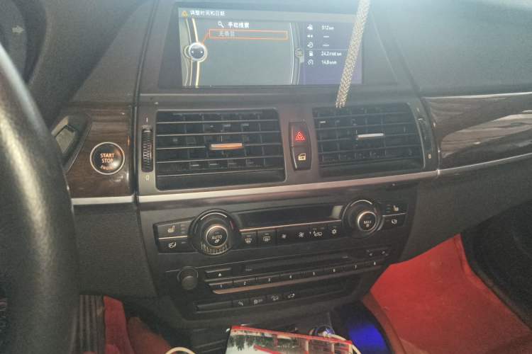 Used BMW X6 2013 xDrive35i Audio And AC Panel