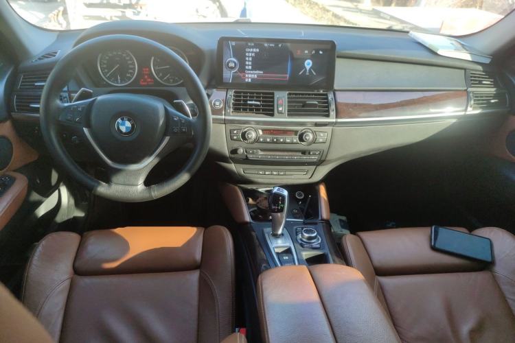 Used BMW X6 2013 xDrive35i Center Console