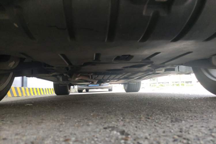 Used BMW X6 2013 xDrive35i Chassis Front
