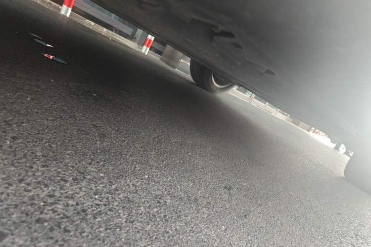 Used BMW X6  Chassis Front Left