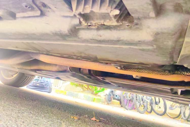 Used BMW X6 2013 xDrive35i Chassis Front Right