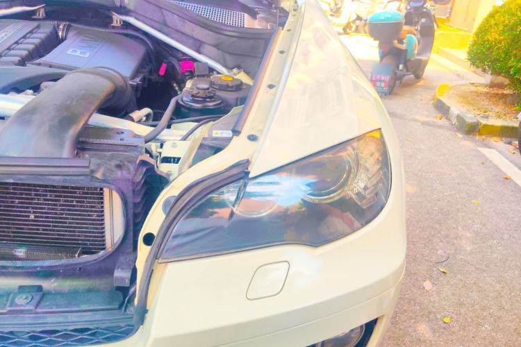Used BMW X6 2013 xDrive35i Engine Bay Left