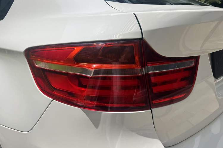 Used BMW X6 2013 xDrive35i Exterior 10