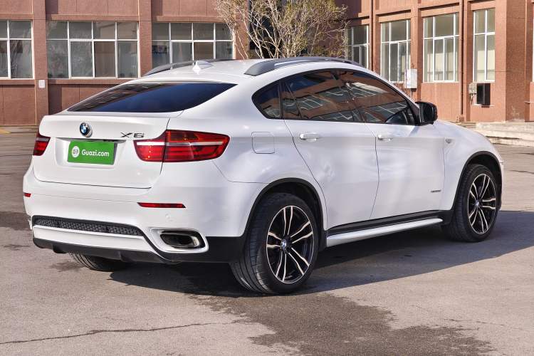 Used BMW X6 2013 xDrive35i Exterior 3
