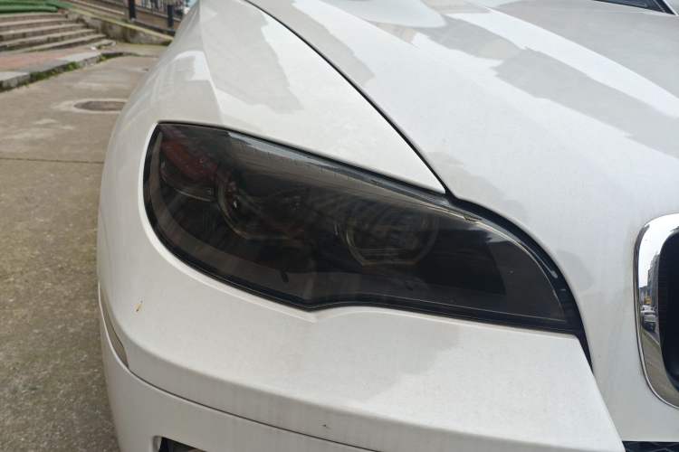Used BMW X6 2013 xDrive35i Exterior 6