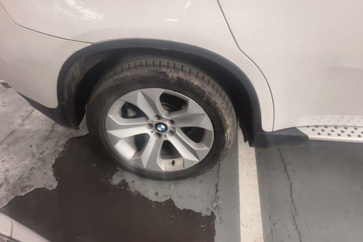 Used BMW X6 2013 xDrive35i Exterior 8