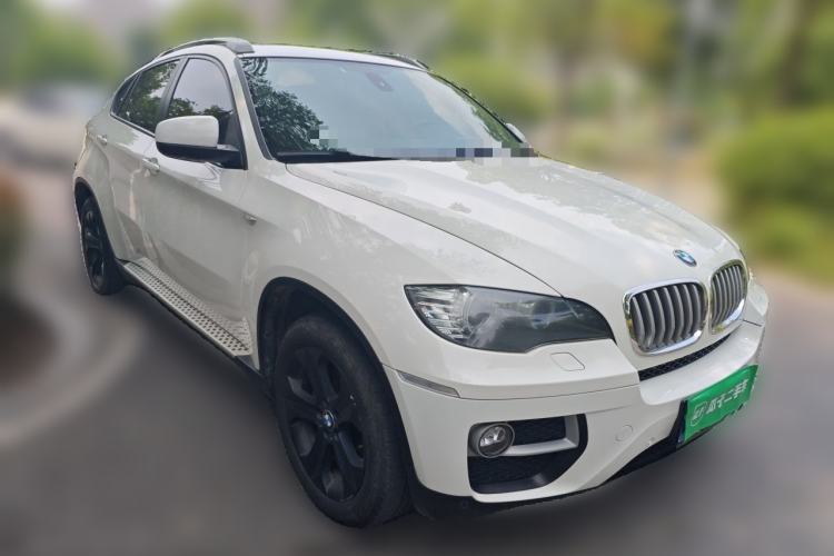 Used BMW X6 2013 xDrive35i Front Right 45 Deg