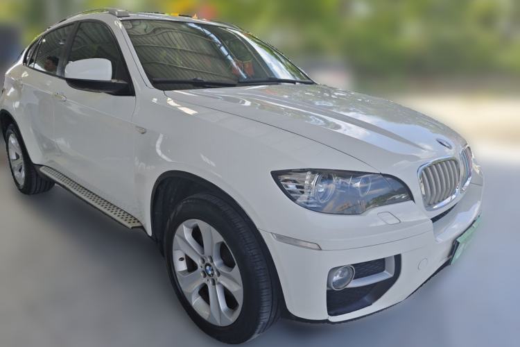 Used BMW X6 2013 xDrive35i Front Right 45 Deg