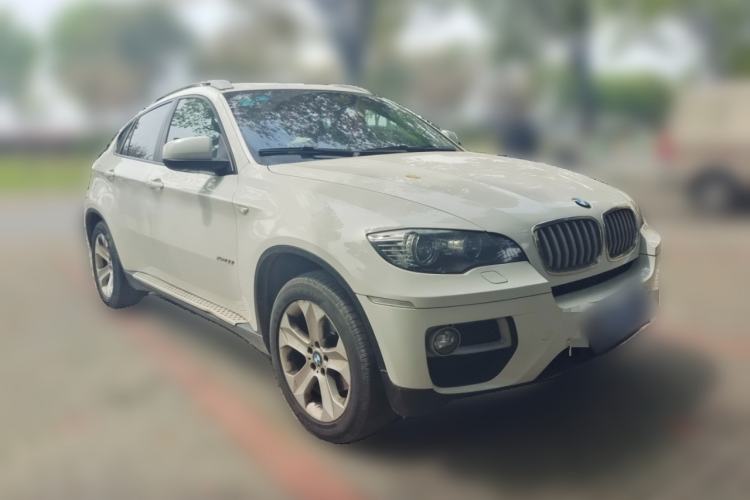 Used BMW X6 2013 xDrive35i Front Right 45 Deg