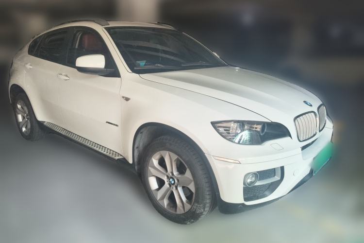 Used BMW X6 2013 xDrive35i Front Right 45 Deg