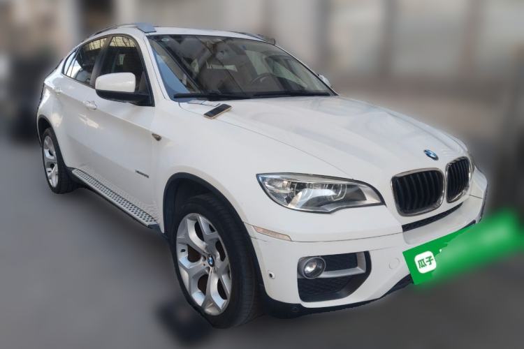 Used BMW X6 2013 xDrive35i Front Right 45 Deg